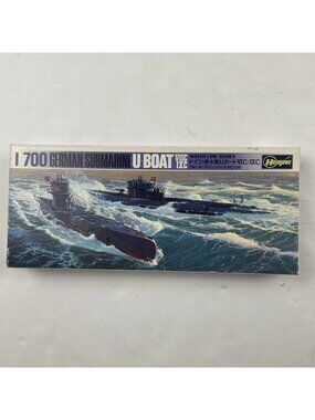 Hasegawa 1/700 Water Line Series German Submarine U Boat VIIC/IXC 126